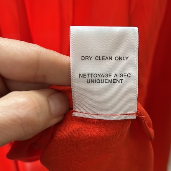 Josie buttons down blouse red silk size s - Picture 5 of 7